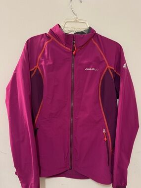 Eddie Bauer Women's First Ascent Fuchsia Softshell Jacket with Orange Stitching